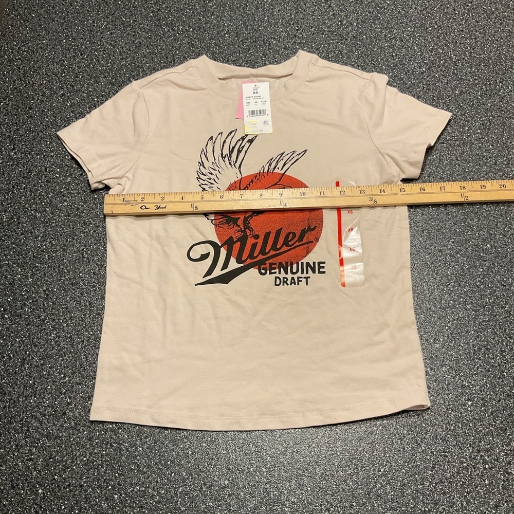 NWT Women’s Miller Eagle Short Sleeve Graphic Tee XS - Picture 5 of 6